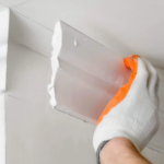 Quanto custa reparar gesso quebrado